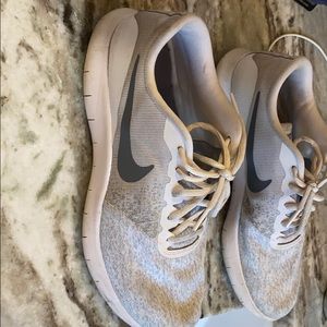 Nike Flex women’s shoes